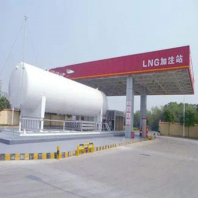 出(chū)售華氣厚普LNG雙泵撬加氣站  ，三台柱塞泵，三台1500的(de)氣化器