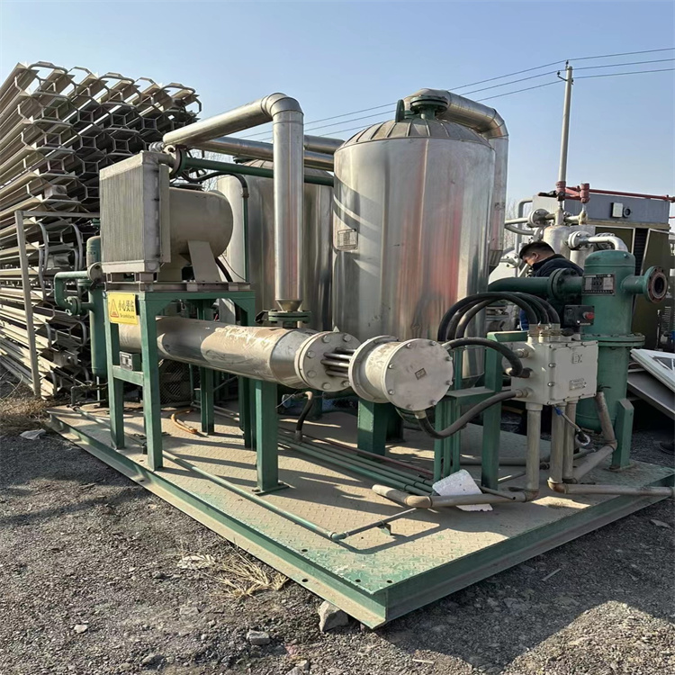 CNG前置天然氣幹燥機   處理後的(de)露點達-70℃  FWD-2000、1.5-2.5.II
